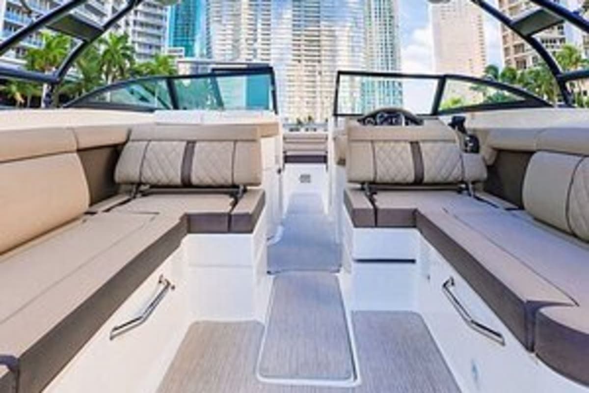 Bluewater Yacht